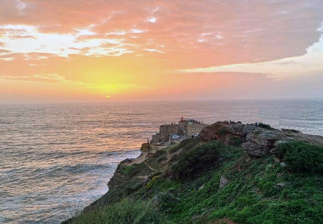 nazare-sunset
